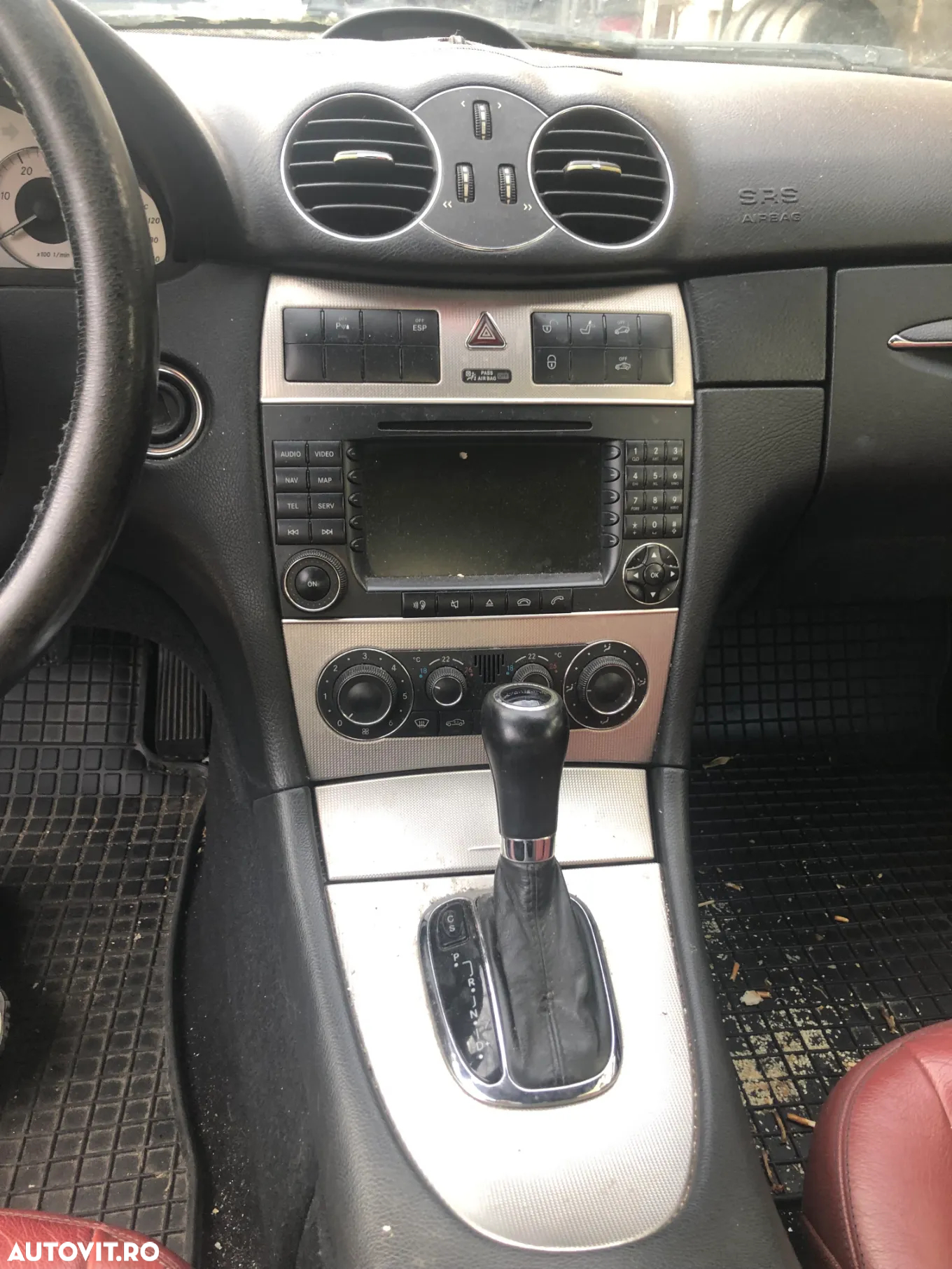 Dezmembrez Mercedes Benz CLK 2007 320 cdi automat - 8