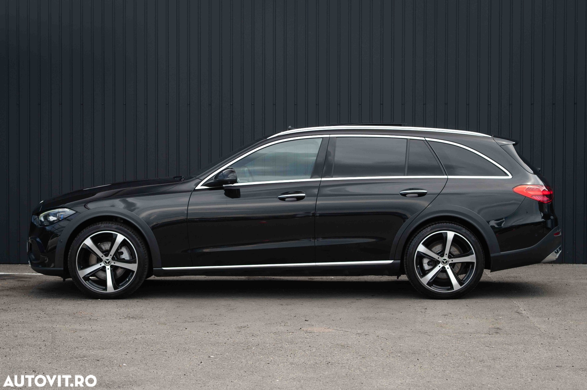 Mercedes-Benz C 220 d 4Matic T All-Terrain 9G-TRONIC Avantgarde - 9