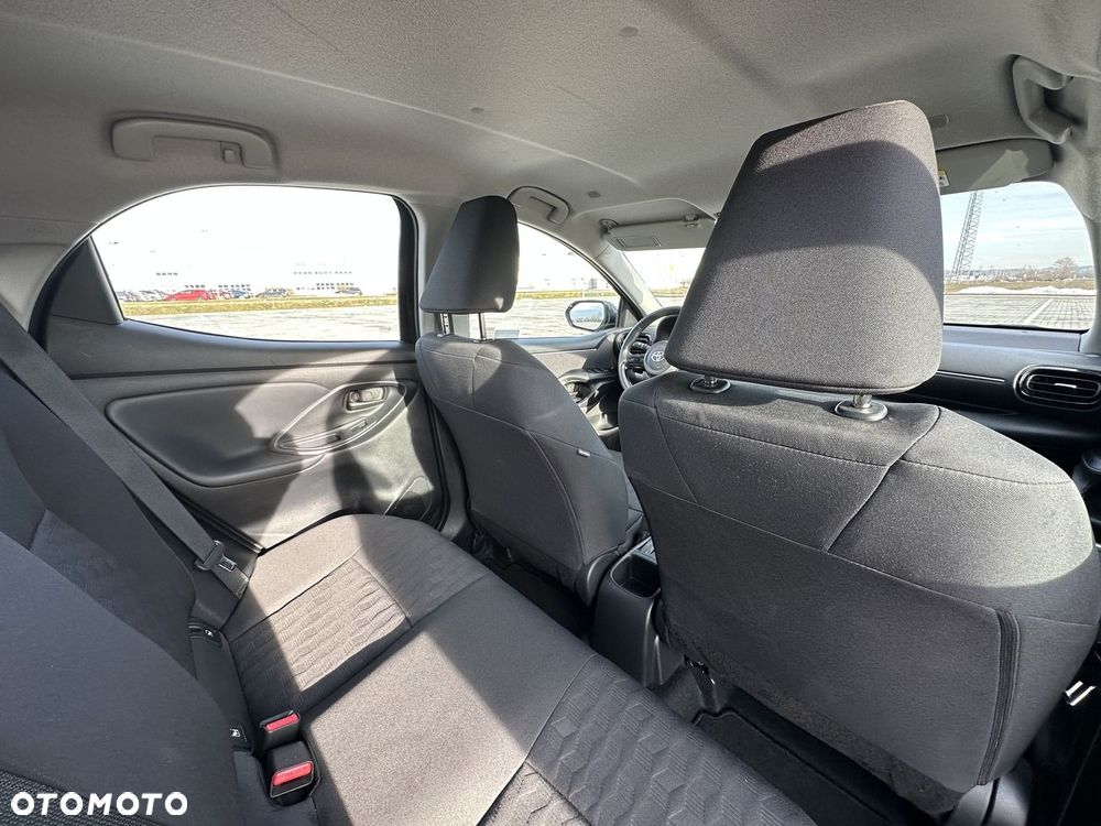 Toyota Yaris 1.5 Comfort CVT - 14