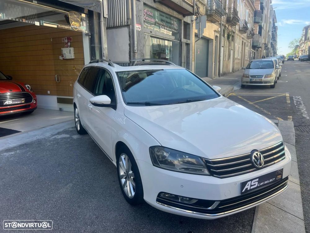 VW Passat Variant 2.0 TDI DSG BlueMotion Highline - 4