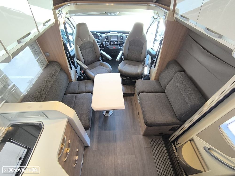 Adria Matrix 670DC (Cama central) - 3