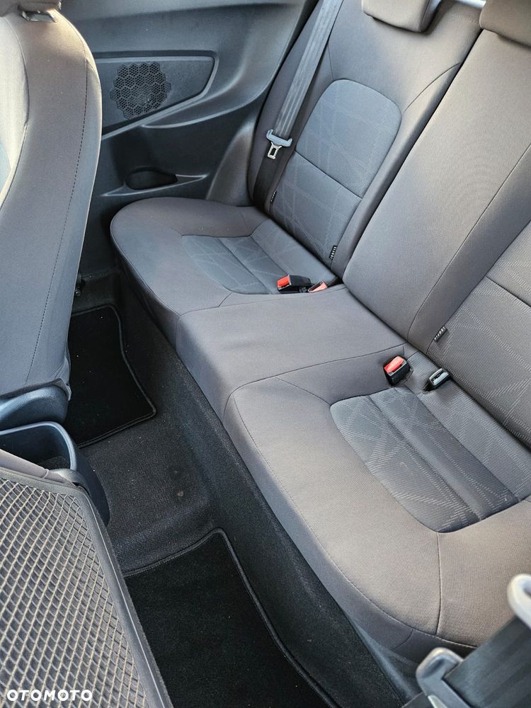 Kia Rio 1.2 Start - 21