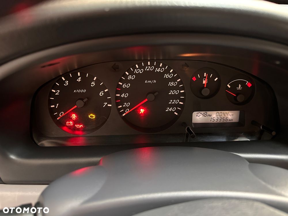 Nissan Almera 1.8 Comfort - 11