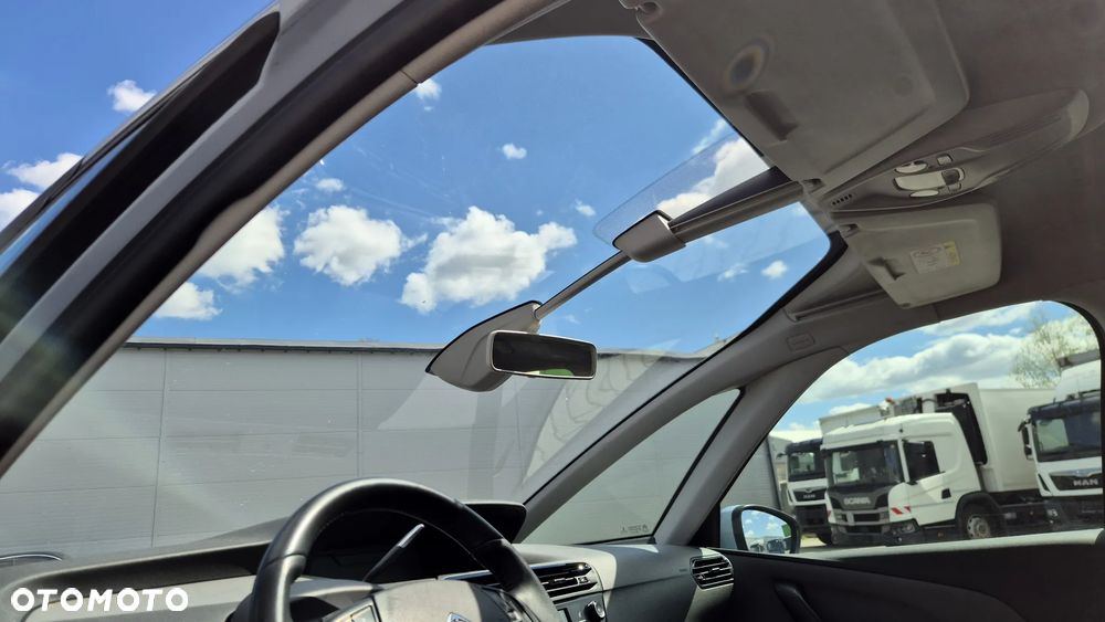 Citroën C4 Picasso e-HDi 115 ETG6 Attraction - 13