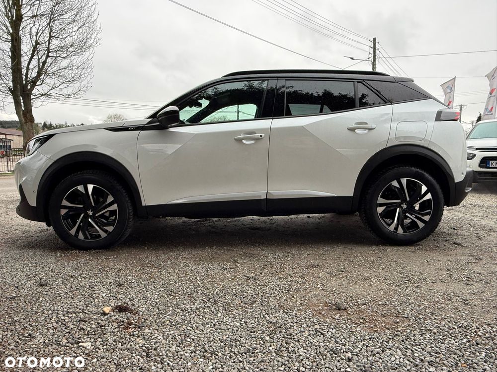 Peugeot 2008 PureTech 130 EAT8 GT Pack - 38