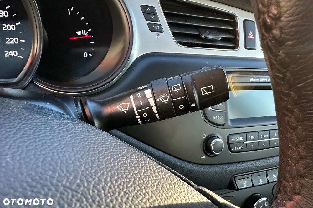 Kia Ceed - 23