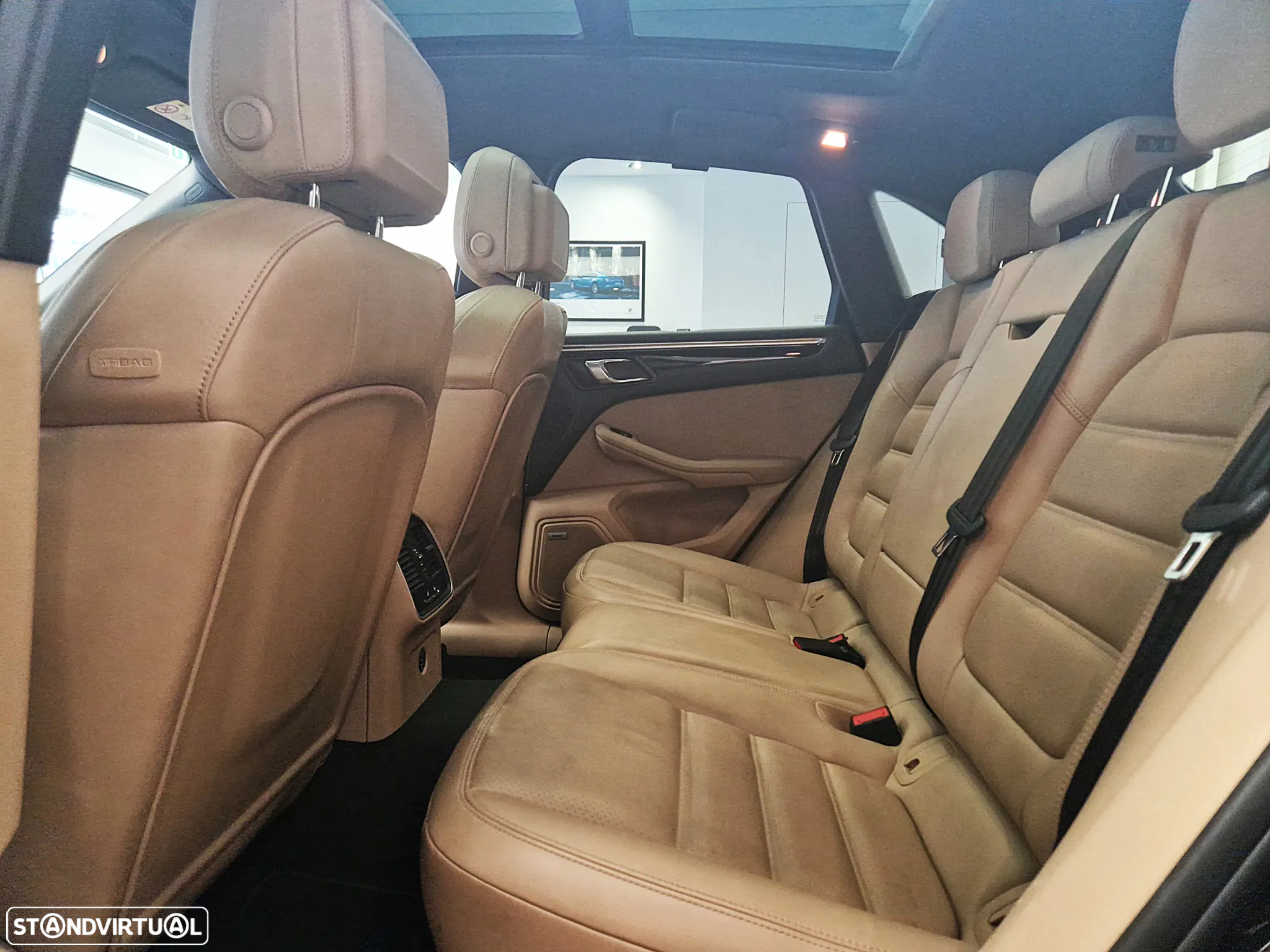 Porsche Macan S - 33