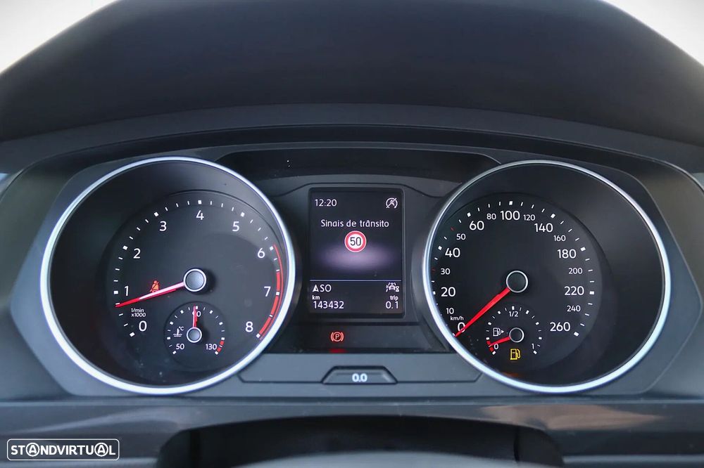 VW Tiguan 1.5 TSI Confortline - 21