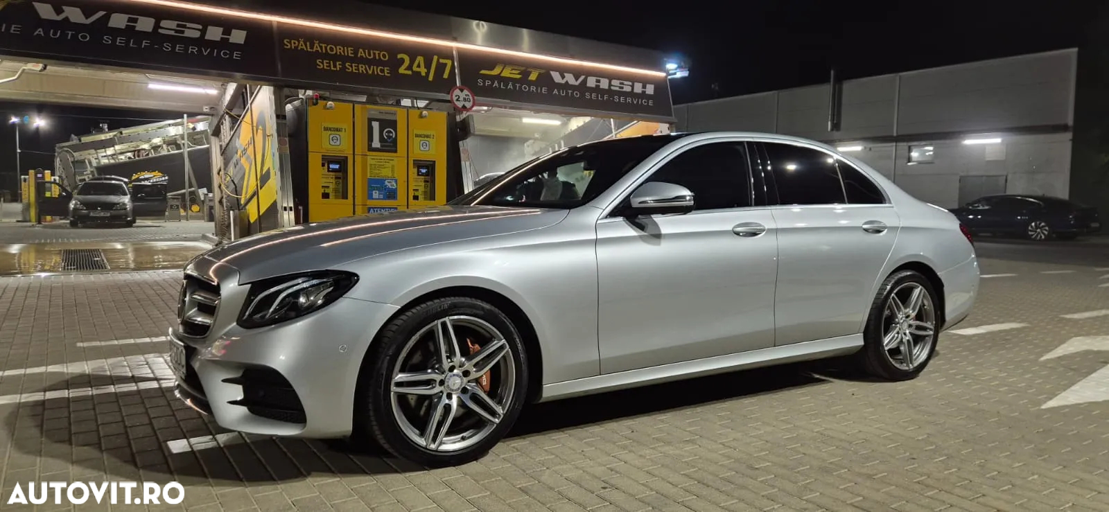 Mercedes-Benz E 220 d 9G-TRONIC AMG Line - 2