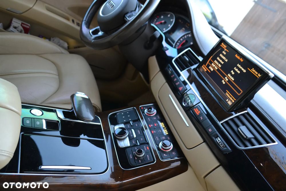 Audi A8 4.2 TDI DPF (clean diesel) quattro tiptronic Lang - 20