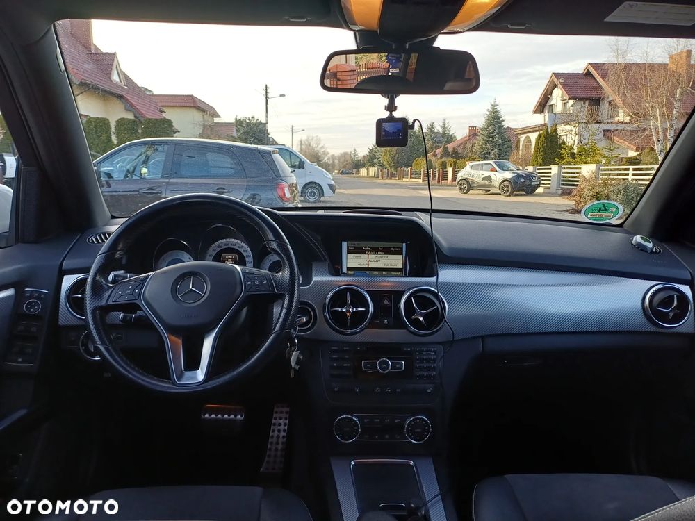 Mercedes-Benz GLK 220 CDI 4Matic (BlueEFFICIENCY) 7G-TRONIC - 13