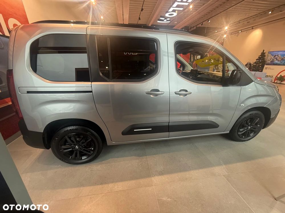 Citroën Berlingo M 1.2 PureTech Feel S&S - 8