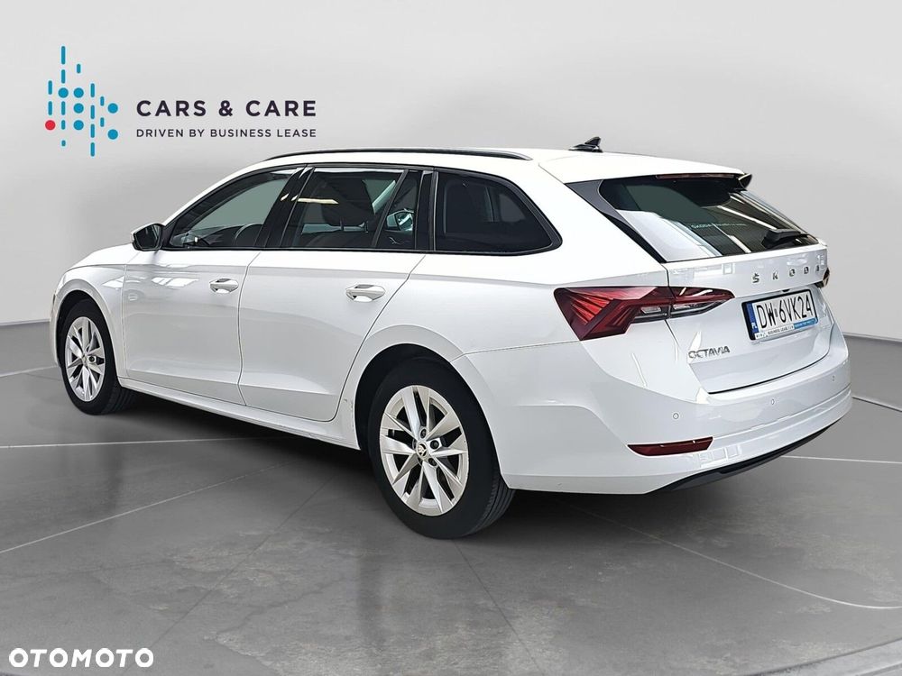 Skoda Octavia 2.0 TDI Ambition DSG - 30