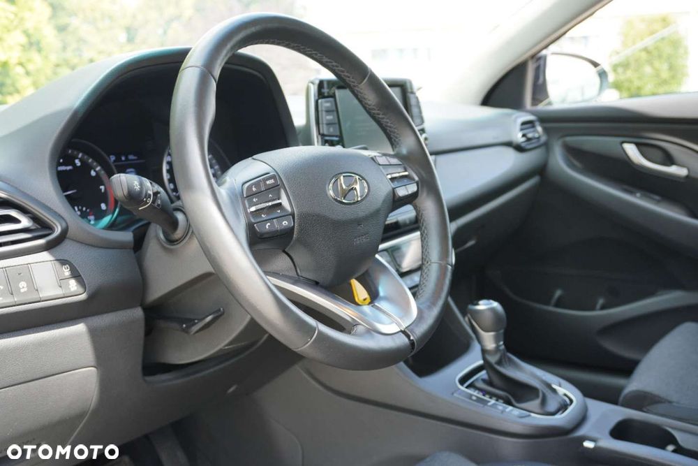 Hyundai i30 1.5 T-GDI 48V Smart DCT - 11