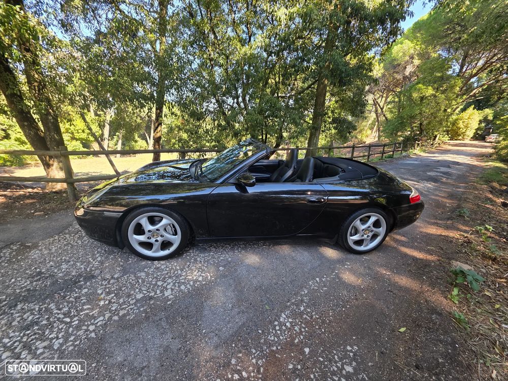 Porsche 911 (996) Carrera 4 Cabrio - 2