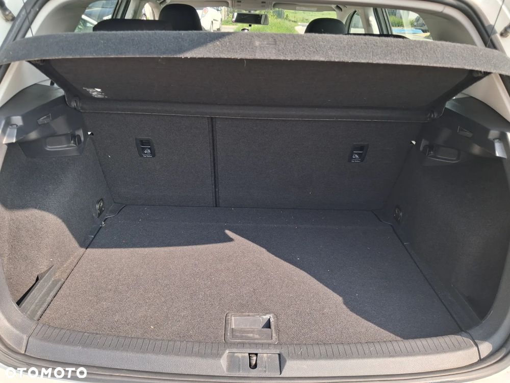 Volkswagen Golf 1.2 TSI BMT Trendline - 10