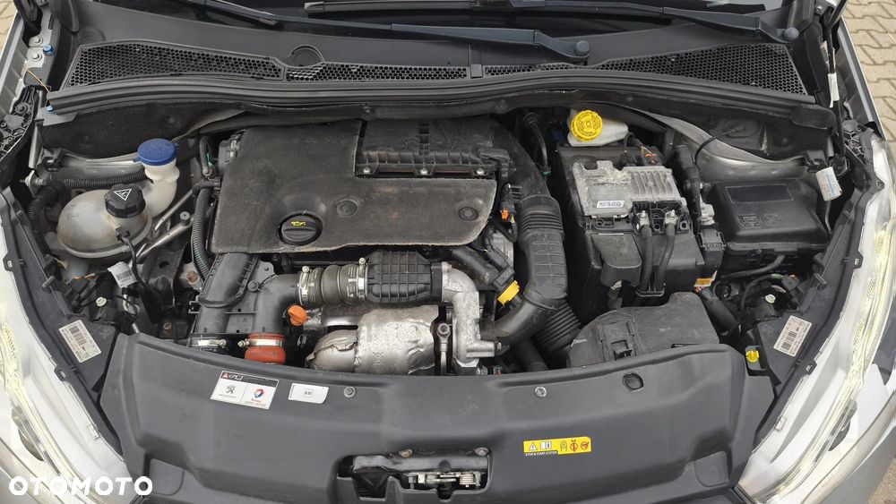 Peugeot 208 Blue-HDi 100 Stop&Start Active - 21