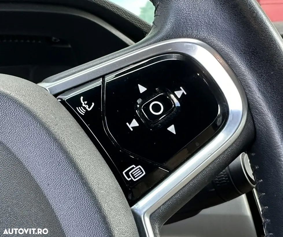 Volvo V90 - 37