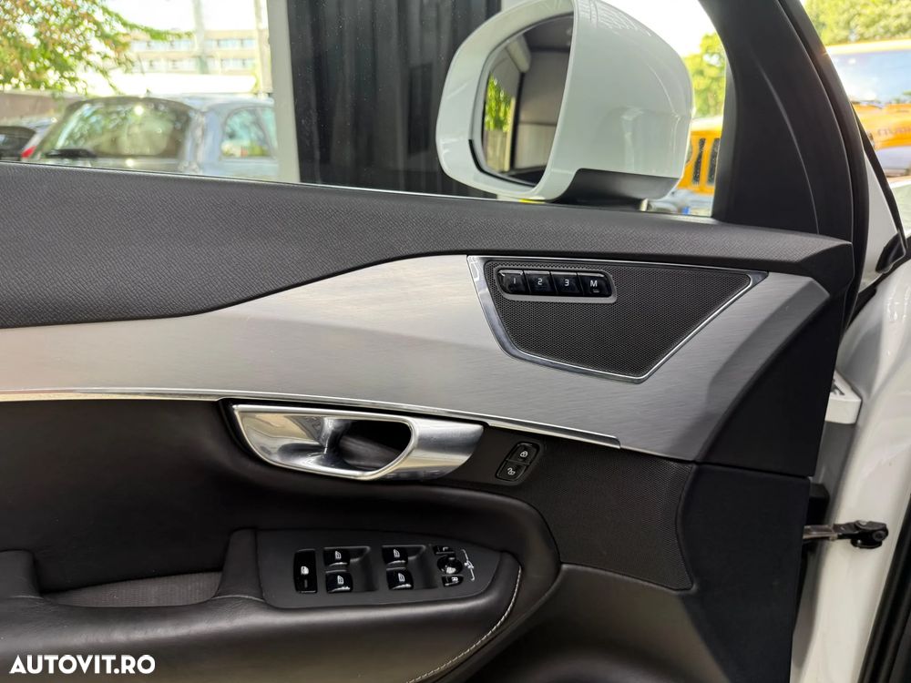 Volvo XC 90 D5 AWD Inscription - 25