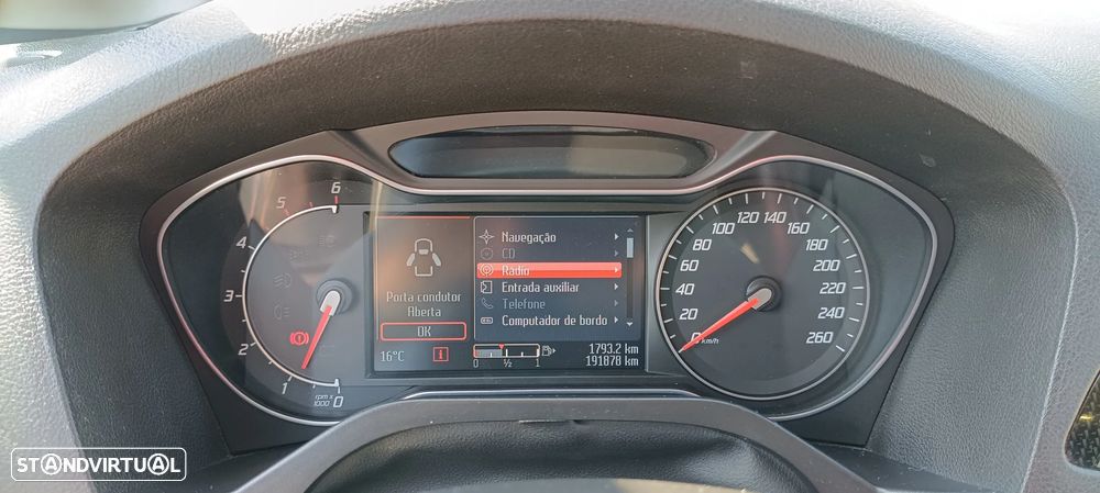 Ford S-Max 2.2 TDCi Titanium 7L - 11