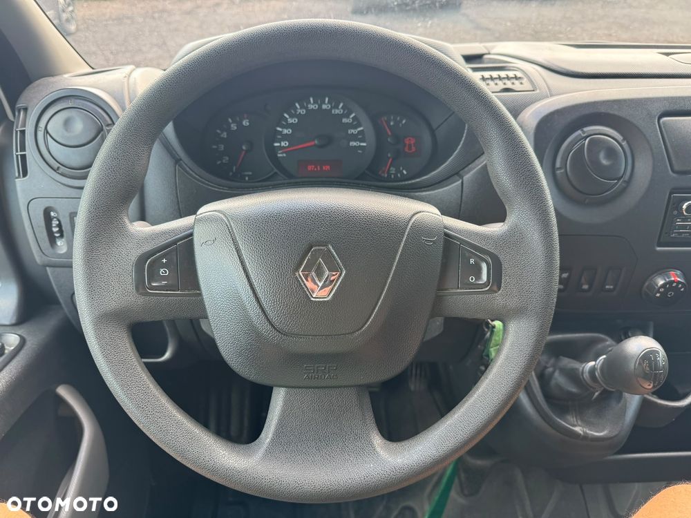 Renault Master - 18