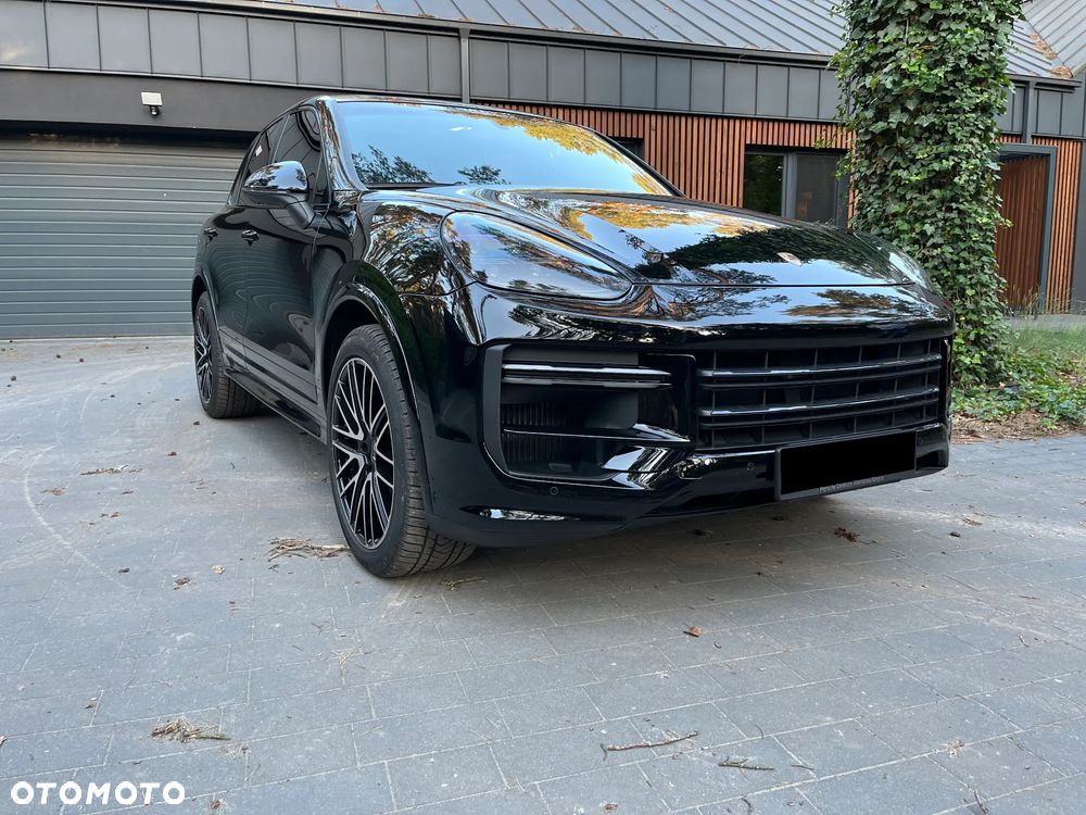 Porsche Cayenne Platinum Edition - 2