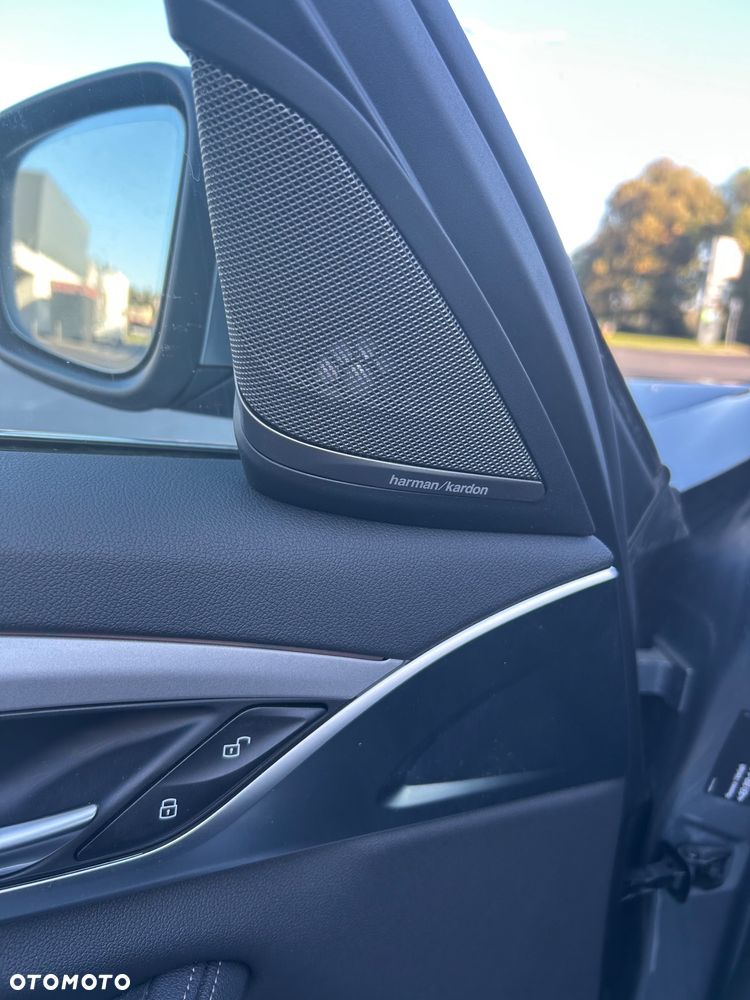 BMW Seria 5 520d - 8