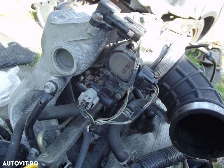 Clapeta Acceleratie Suzuki Jimny 1.3 rampa injectoare G13BB M13A - 2