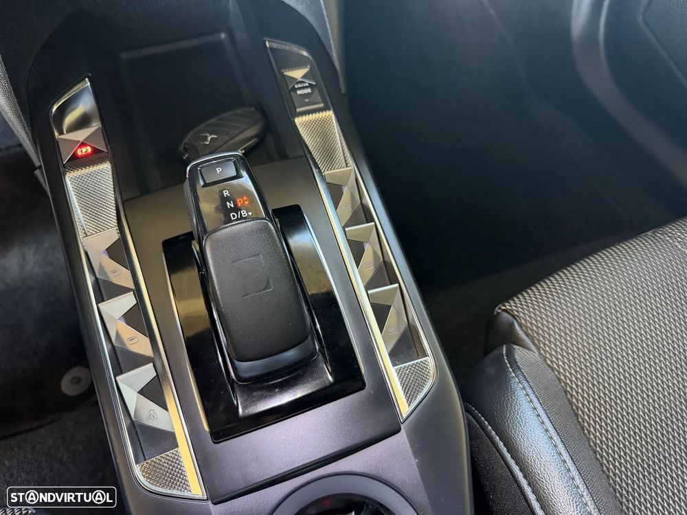 DS DS3 Crossback E-TENSE SO CHIC - 31