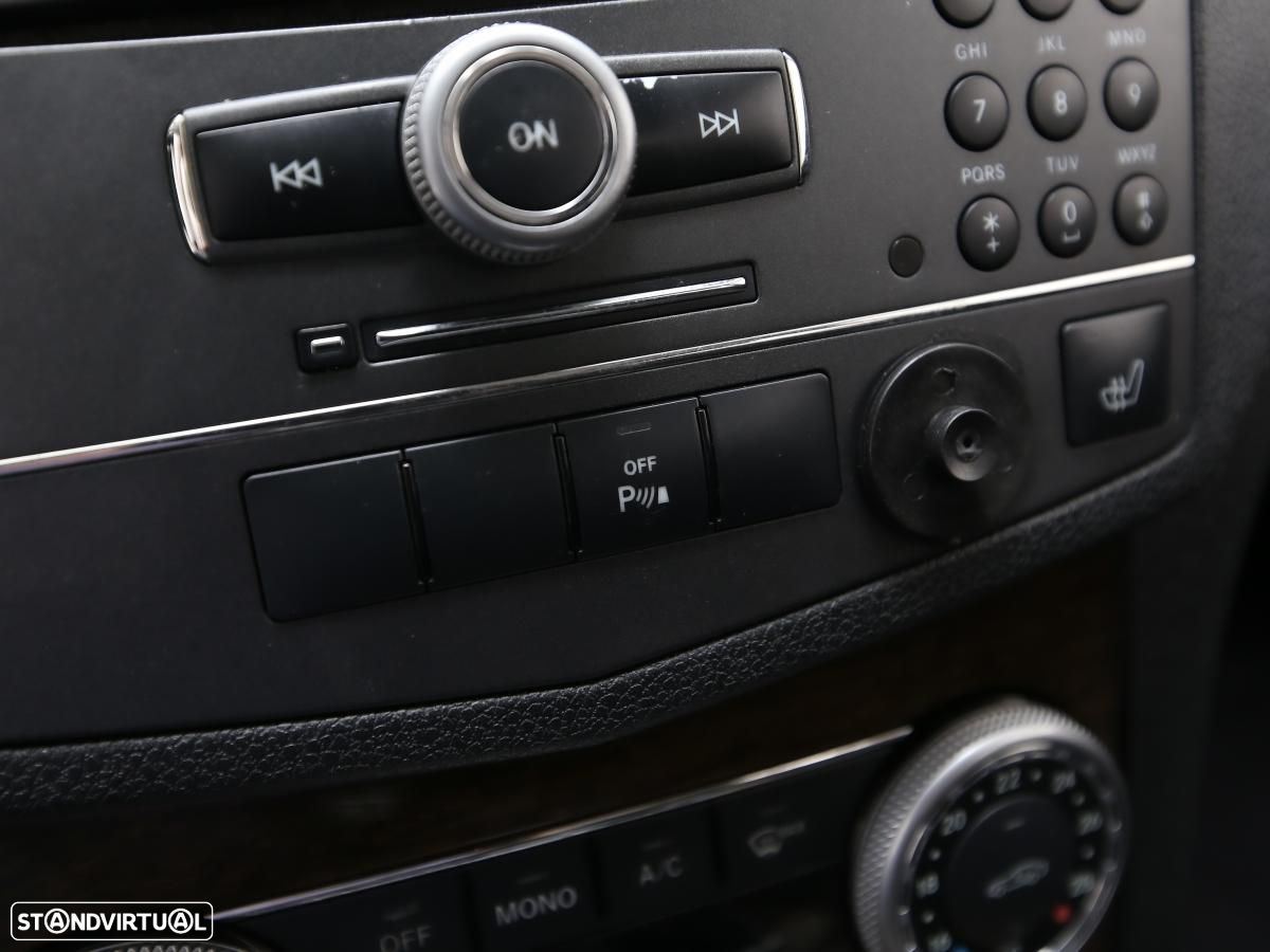 Mercedes-Benz C 220 CDi Avantgarde BlueEfficiency - 22