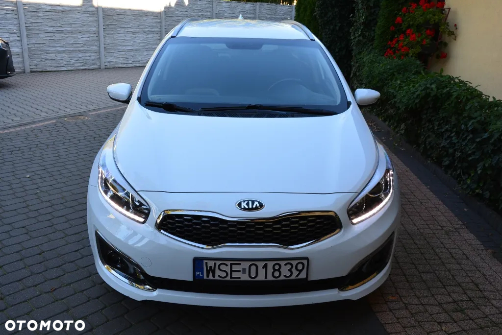 Kia Ceed 1.4 L Business Line Plus - 14