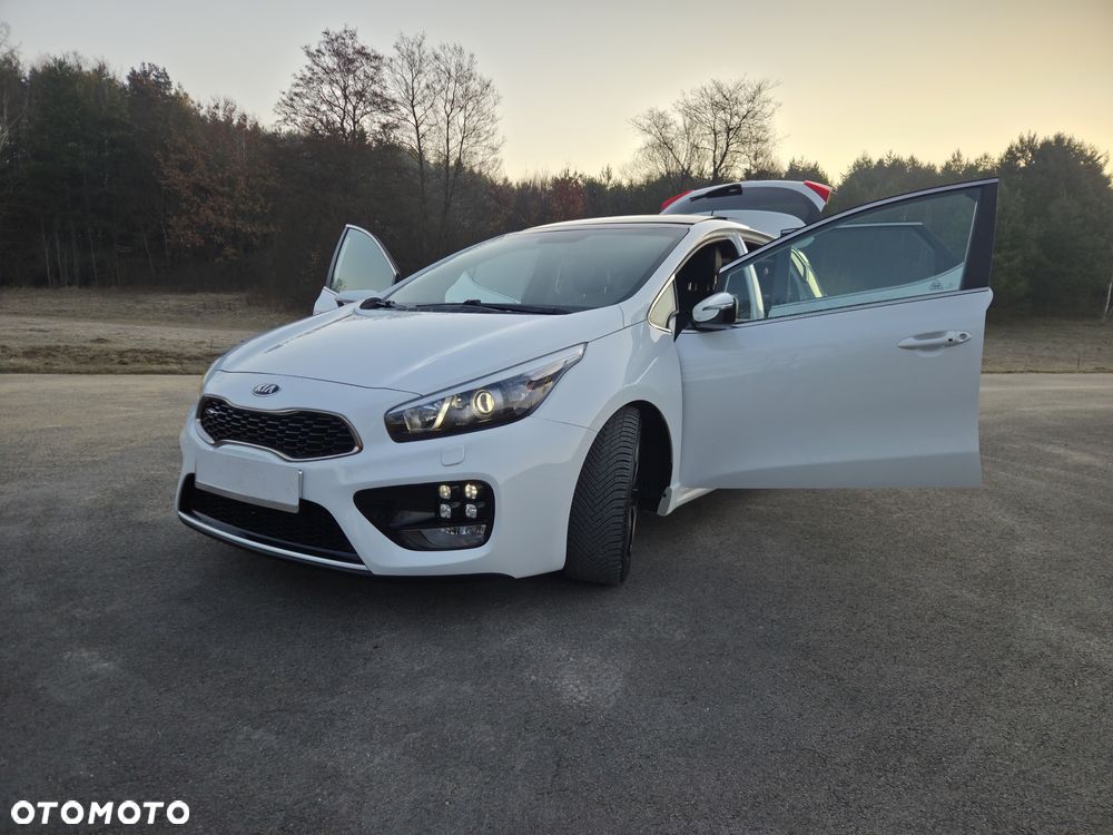 Kia Ceed 1.6 T-GDI GT-Challenge - 29