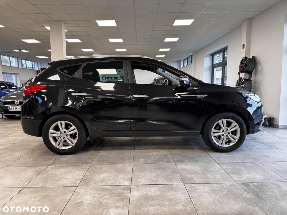Hyundai ix35 2.0 CRDi 4WD Automatik Premium - 4