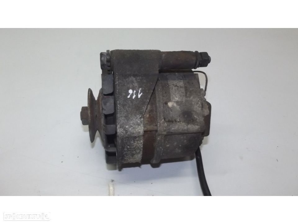 Mercedes w 116 280 se alternador - 1