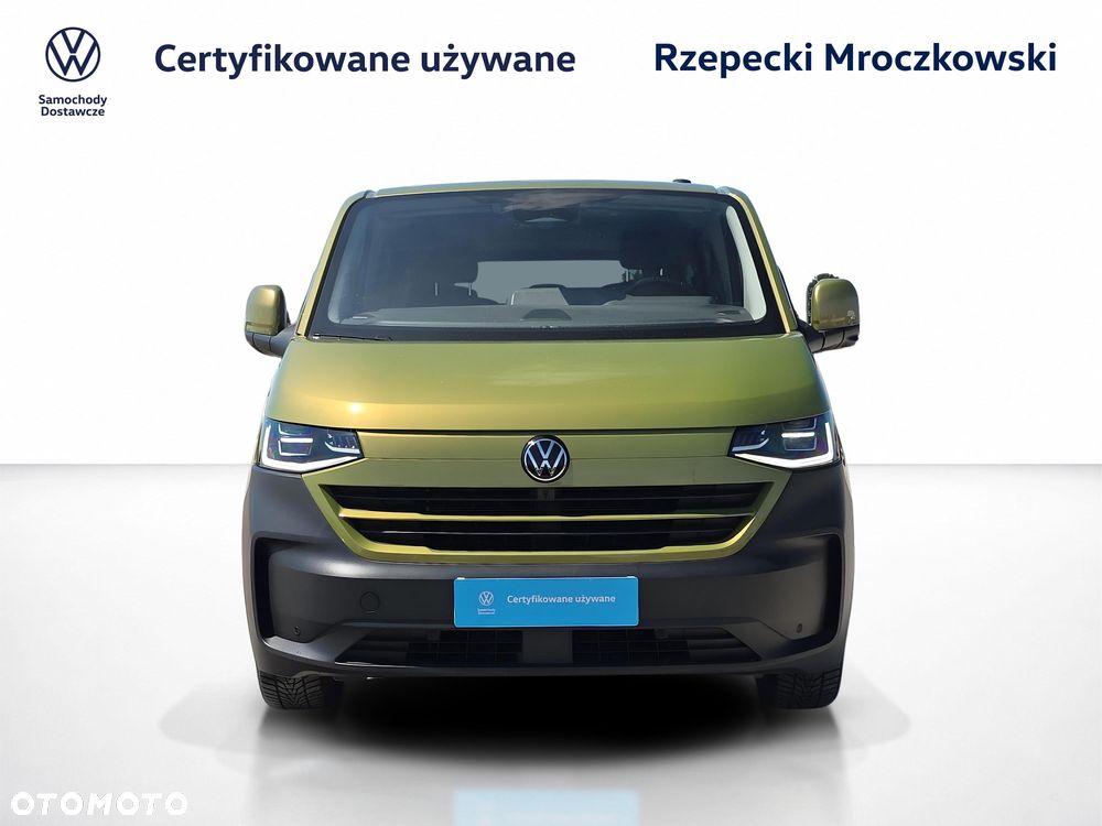 Volkswagen Caravelle - 10