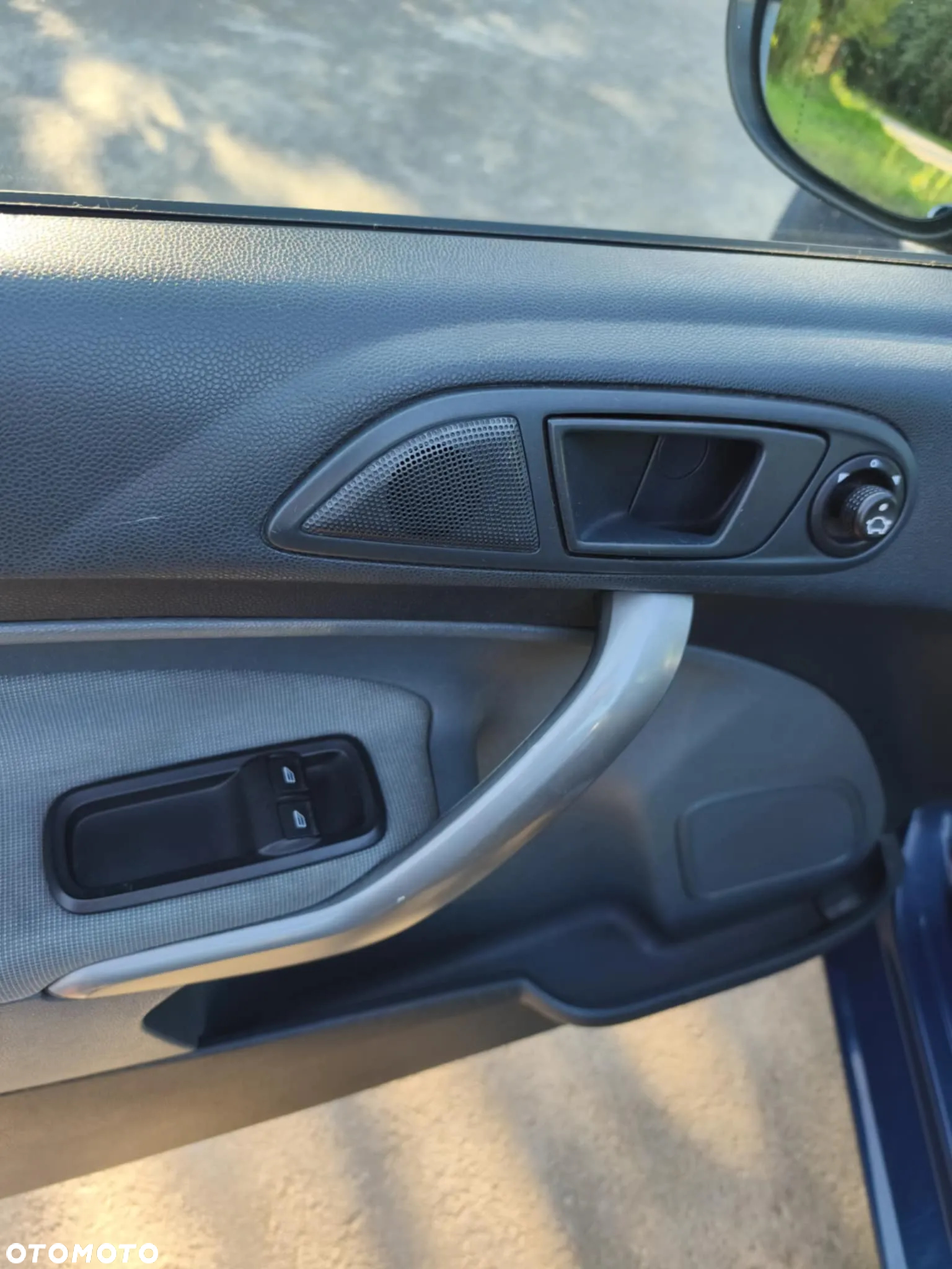 Ford Fiesta - 12