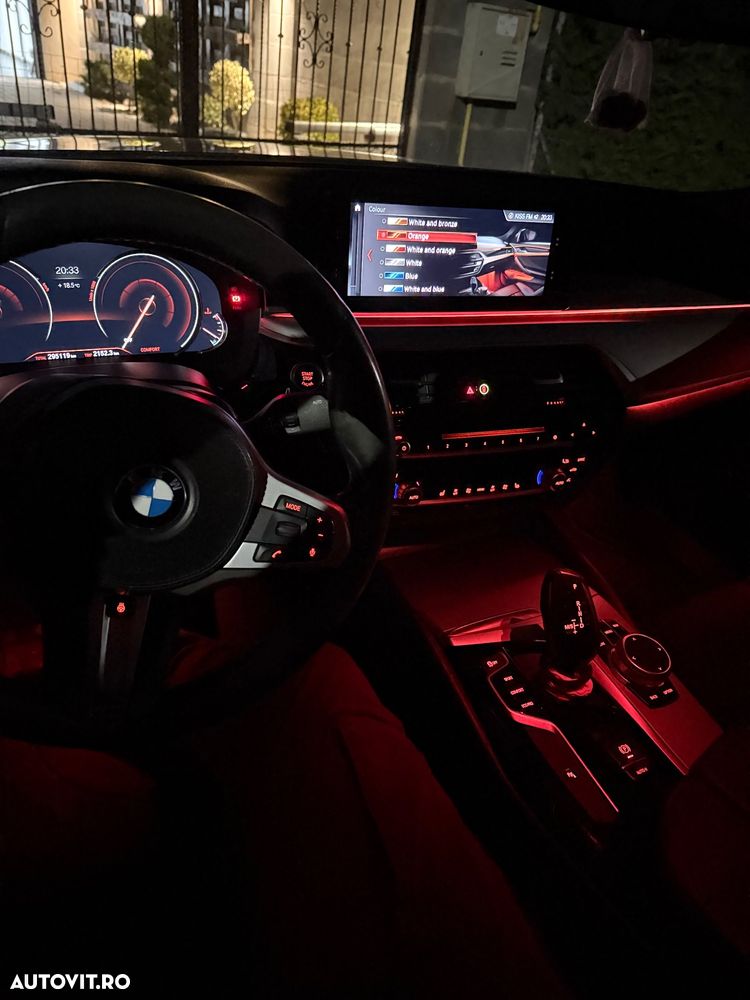 BMW Seria 5 520d AT - 27