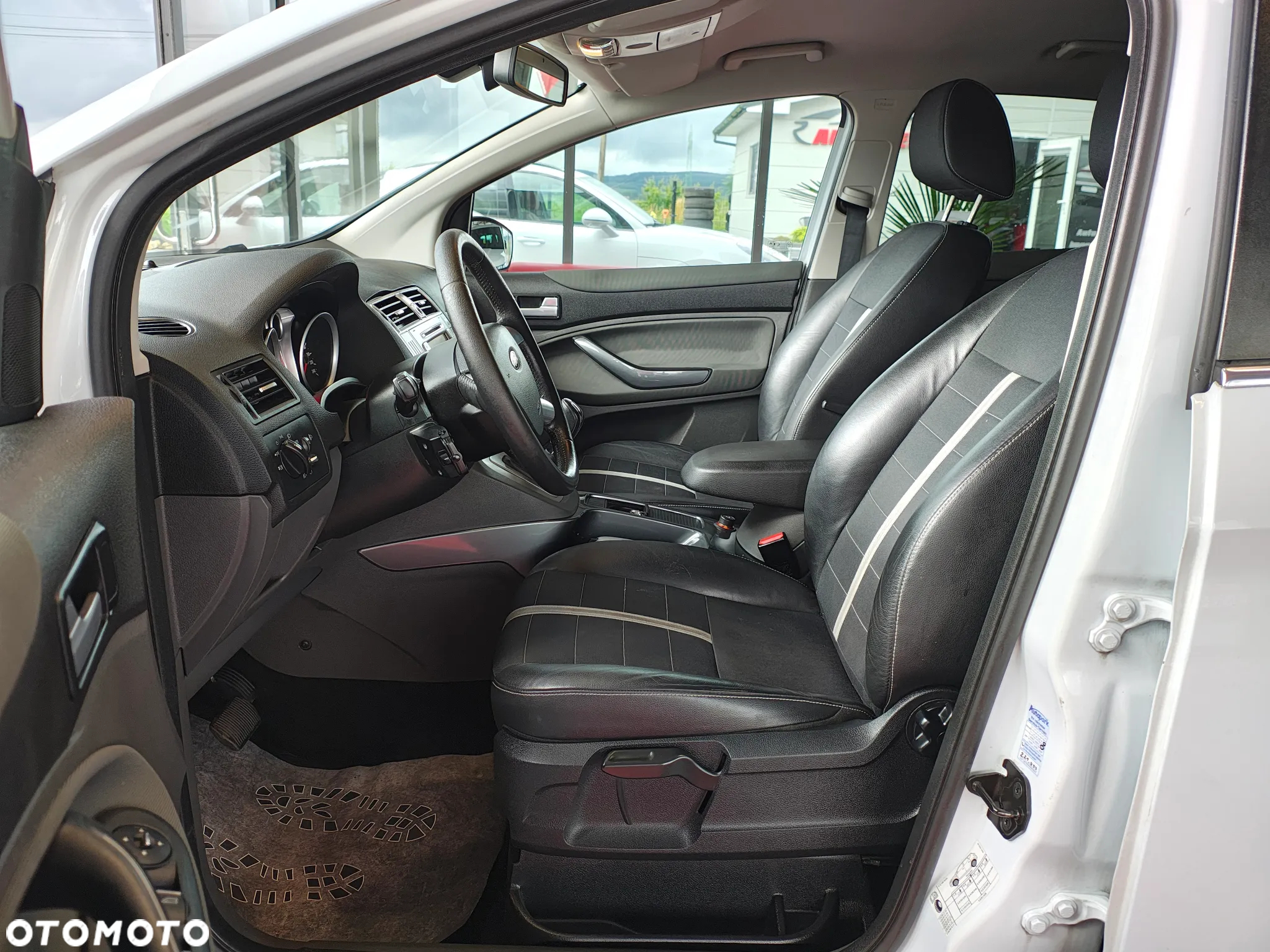 Ford Kuga 2.0 TDCi 4WD Titanium - 23