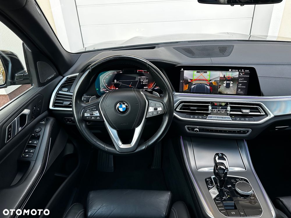 BMW X5 xDrive30d - 26