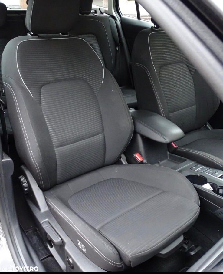 Ford Focus 1.0 EcoBoost Titanium Business - 6