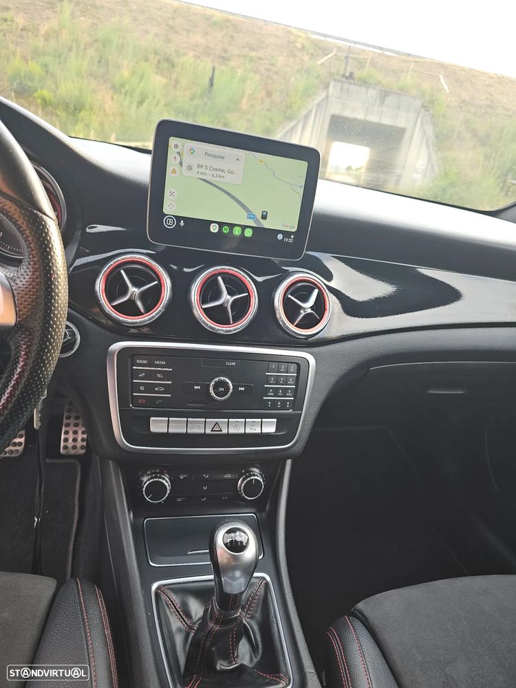 Mercedes-Benz CLA 180 CDI AMG Line - 6