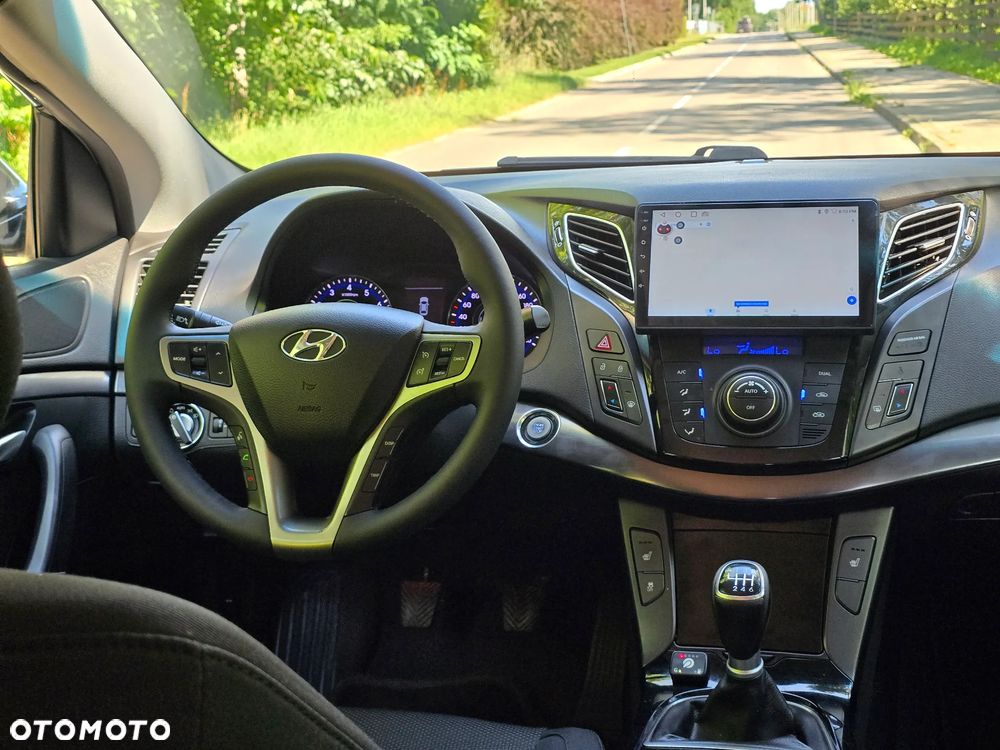 Hyundai i40 2.0 Premium - 28