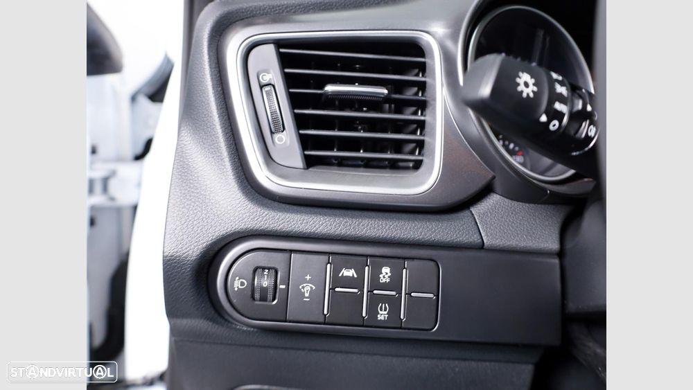 Kia XCeed 1.0 T-GDI Dynamic+ - 10