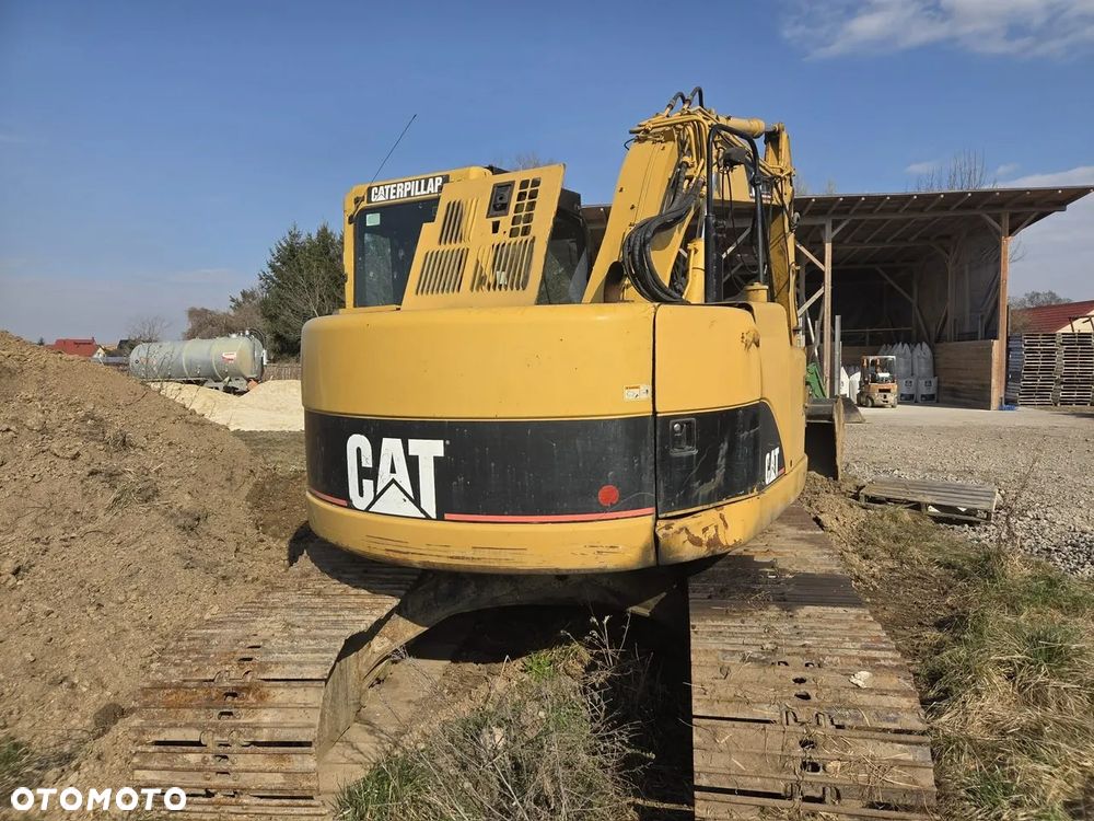 Caterpillar - 3