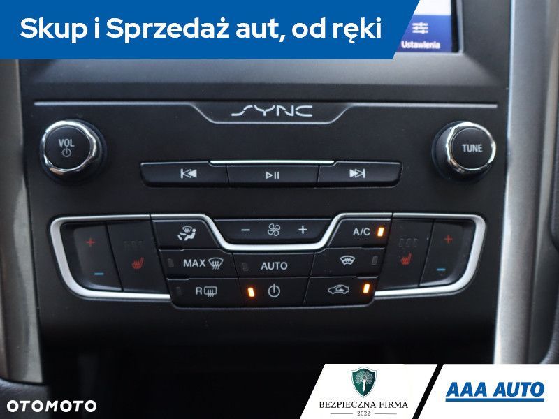 Ford Mondeo - 15