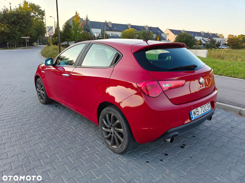 Alfa Romeo Giulietta 2.0 JTDM Progression TCT - 4