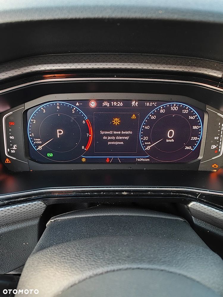 Volkswagen T-Cross 1.0 TSI Active DSG - 8
