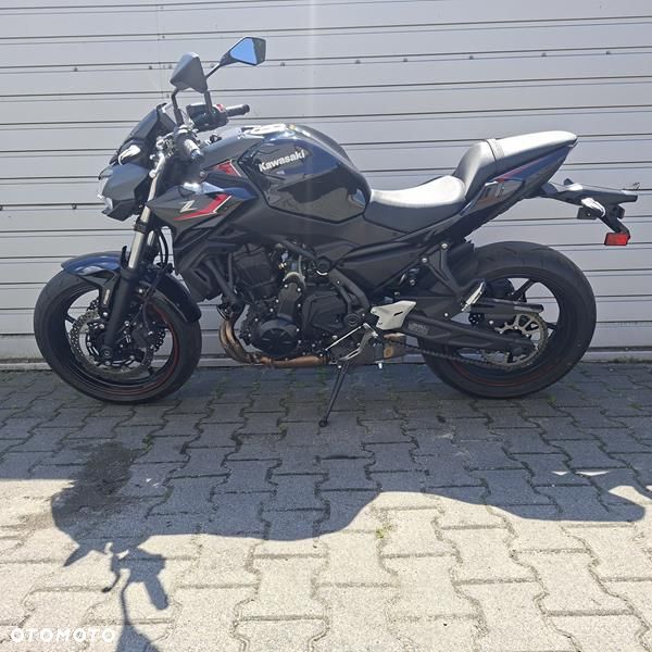 Kawasaki Z 650 - 12