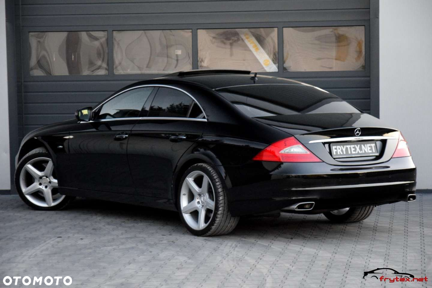 Mercedes-Benz CLS - 14