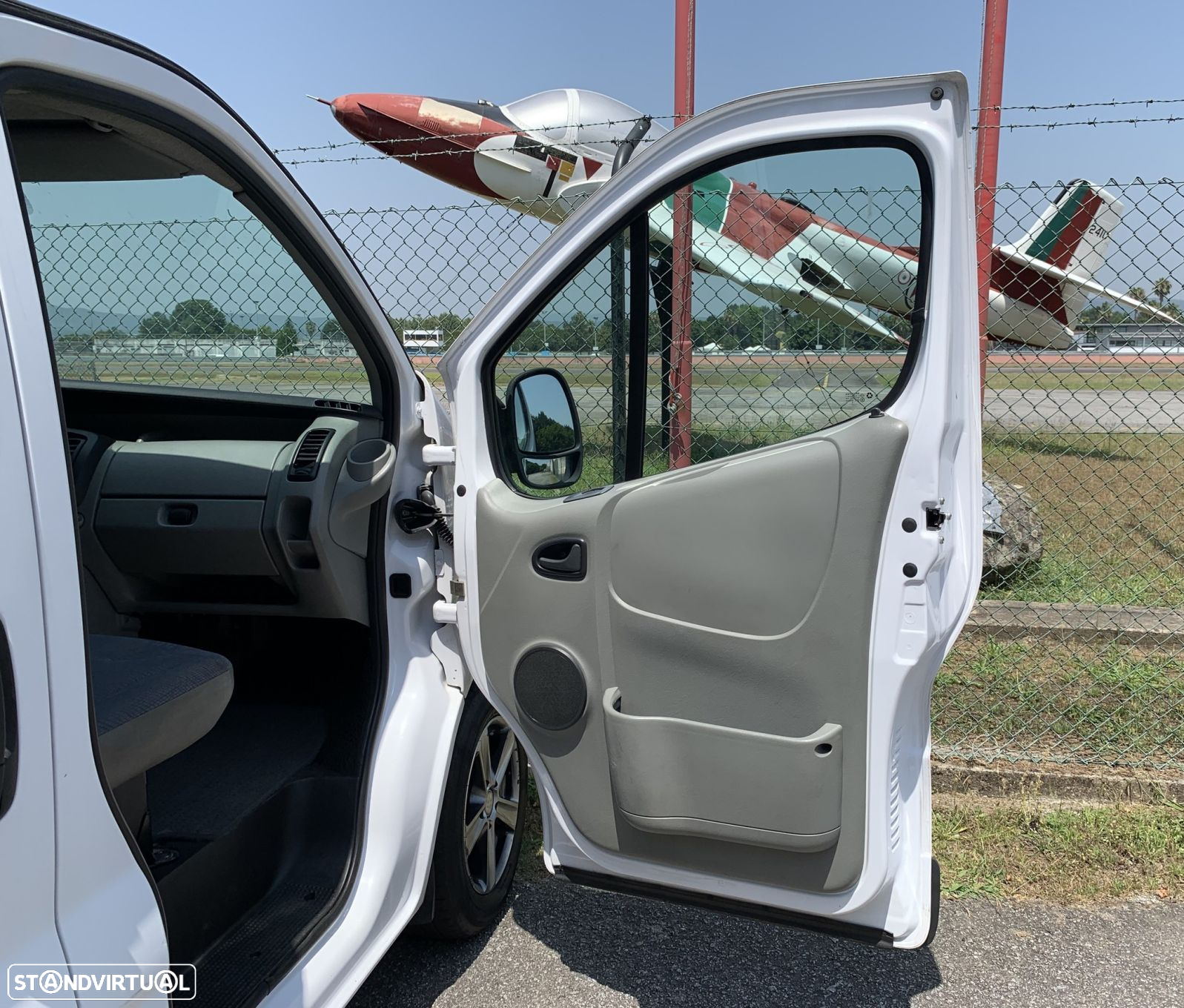 Renault Trafic 1.9 dCi L1H1 1T 100 9L - 46